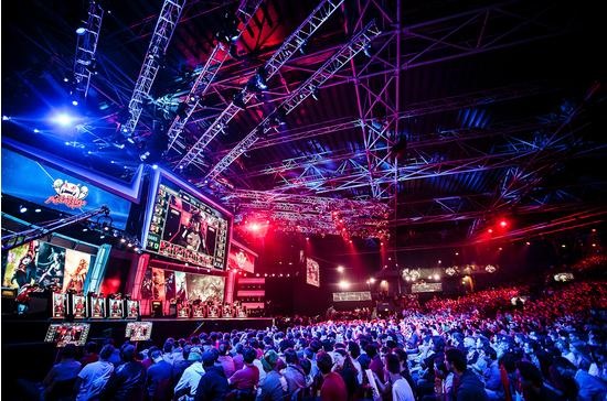 全华班止步16强，侯爷赛后采访喊话Faker引发热议-电竞比分